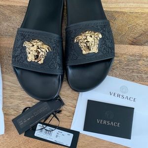 VERSACE slides
